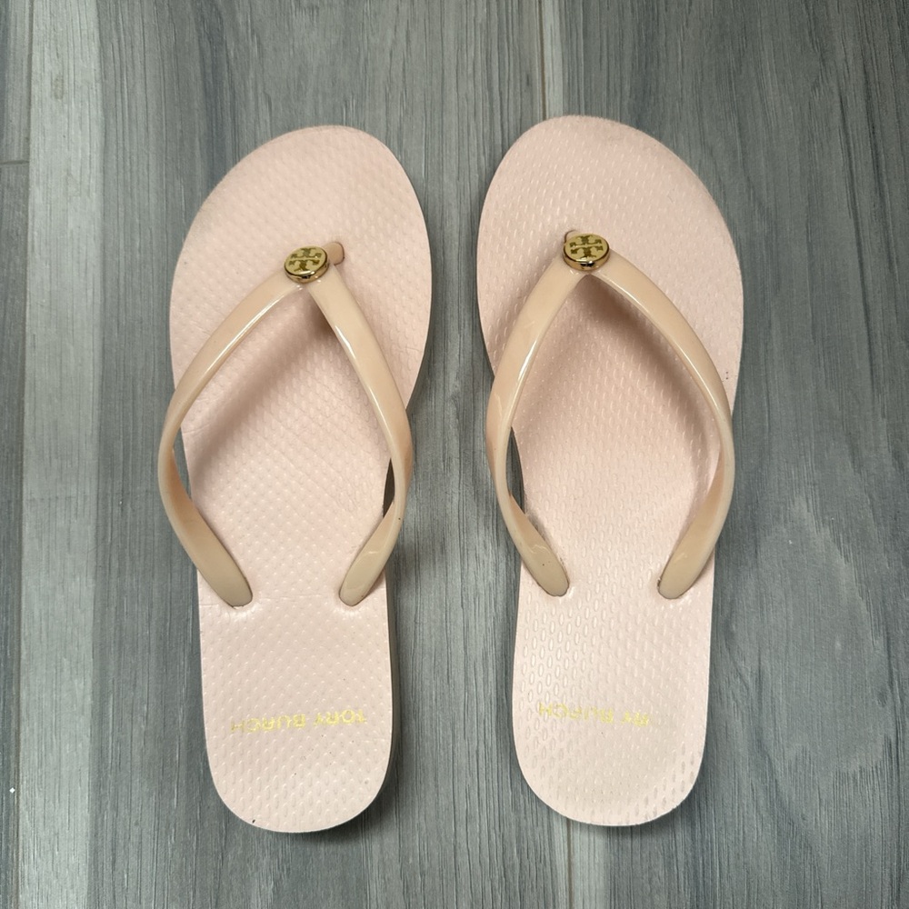 Tory Burch flipflops